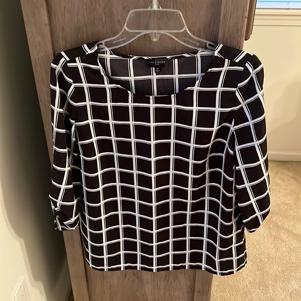 Limited blouse